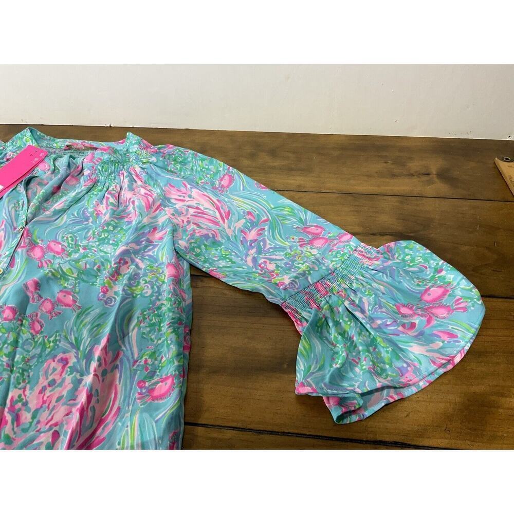 Lilly Pulitzer DAKOTA Top Blouse Amalfi Blue Fishes - Size XS - $128 - Picture 3 of 10